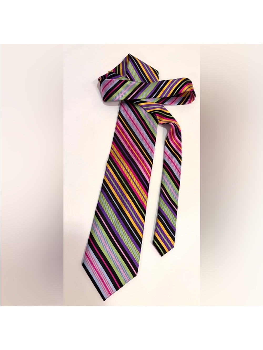 Forsyth Of Canada Men's Necktie Tie Hand Sewn Silk